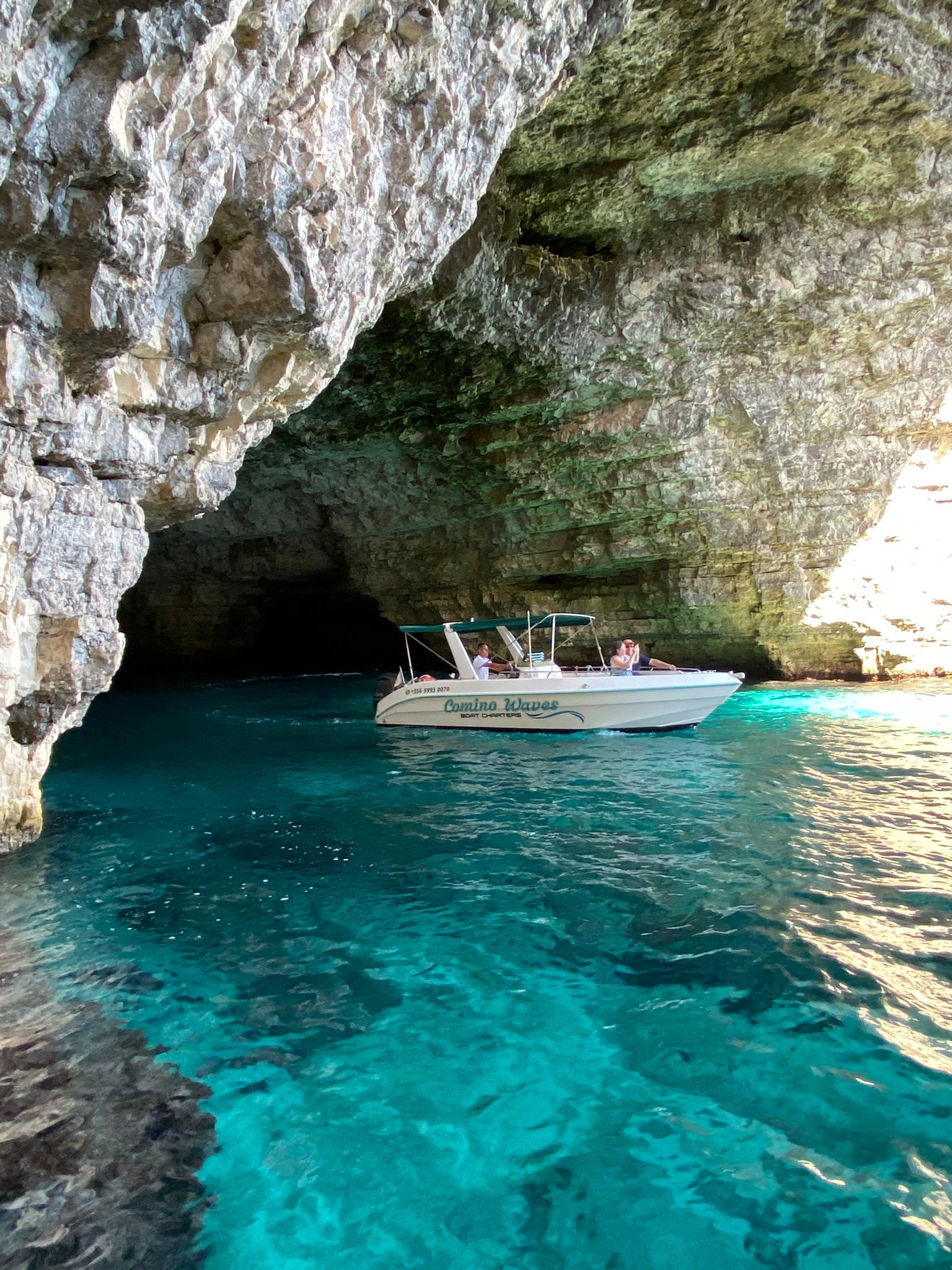 Comino Waves