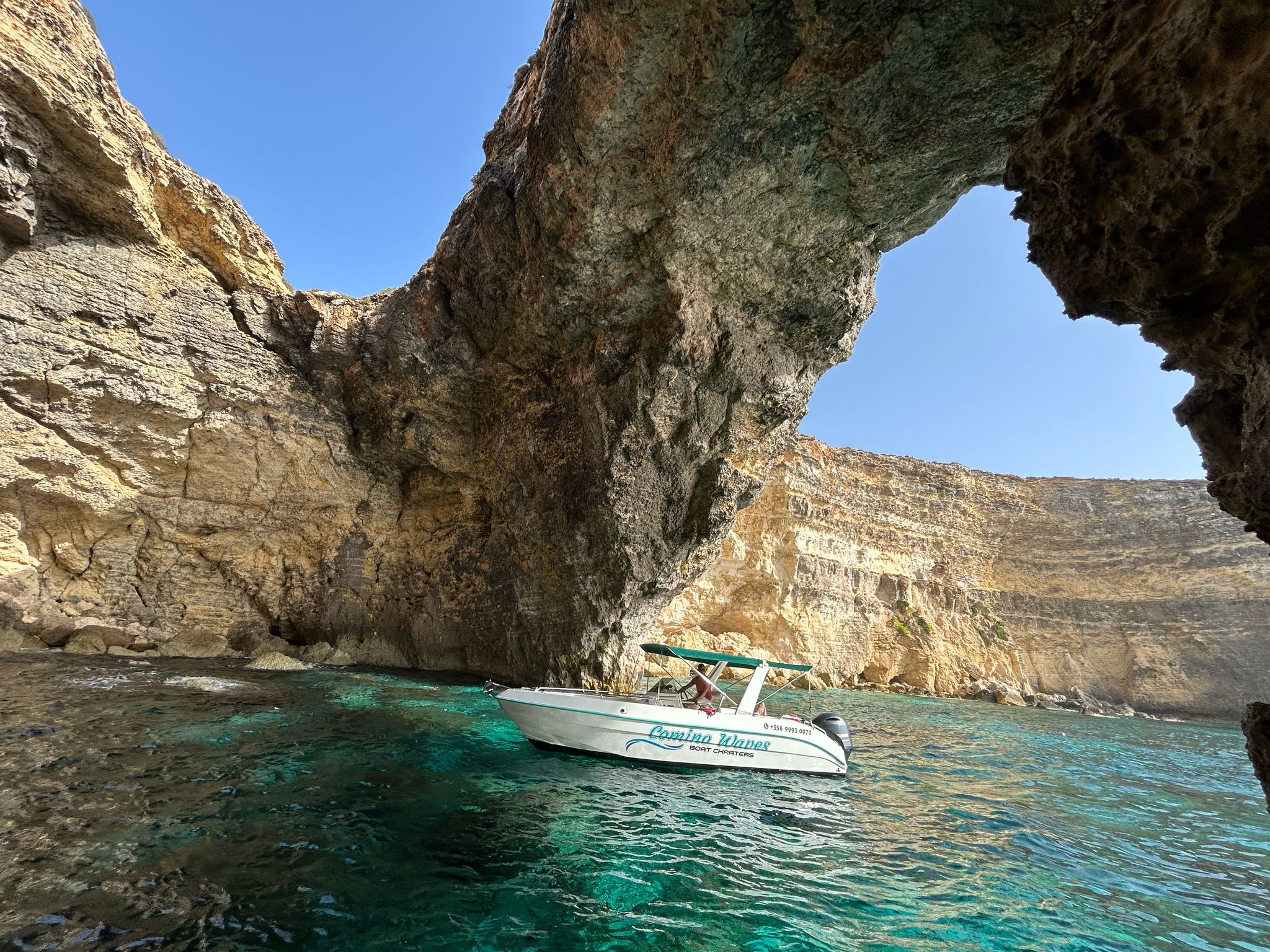 Comino Waves 3