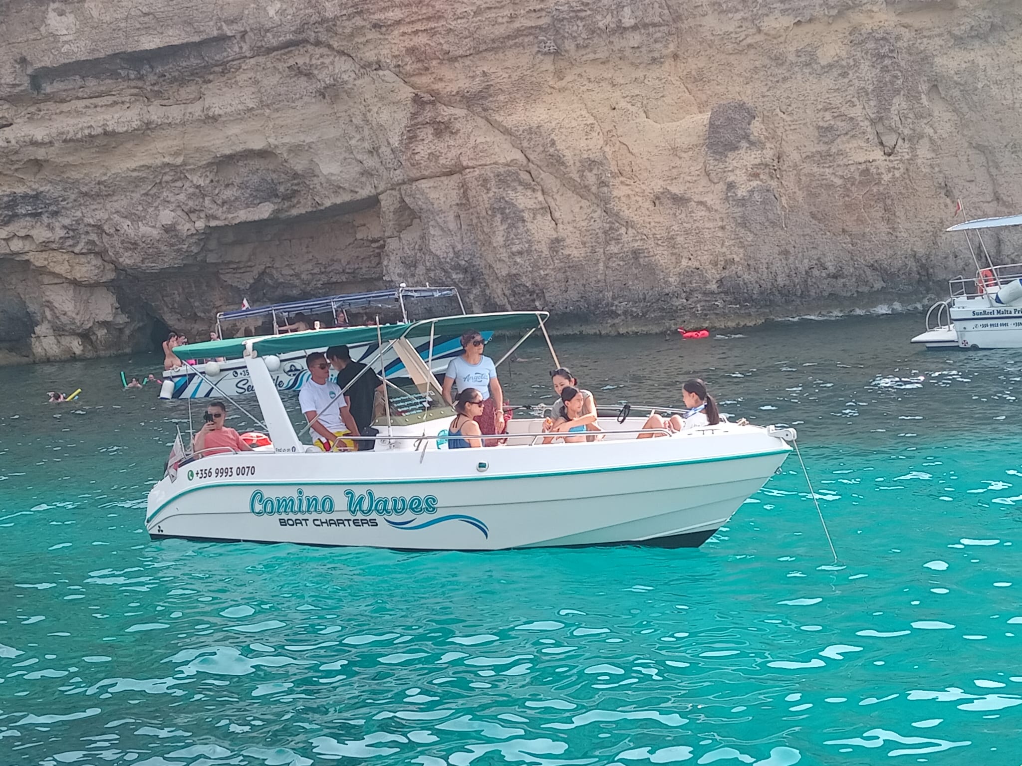 Comino Waves 5